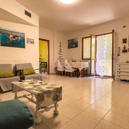 Villa L'Hibiscus Di Lucia à Alghero Extérieur photo