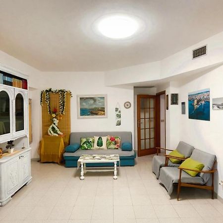 Villa L'Hibiscus Di Lucia à Alghero Extérieur photo