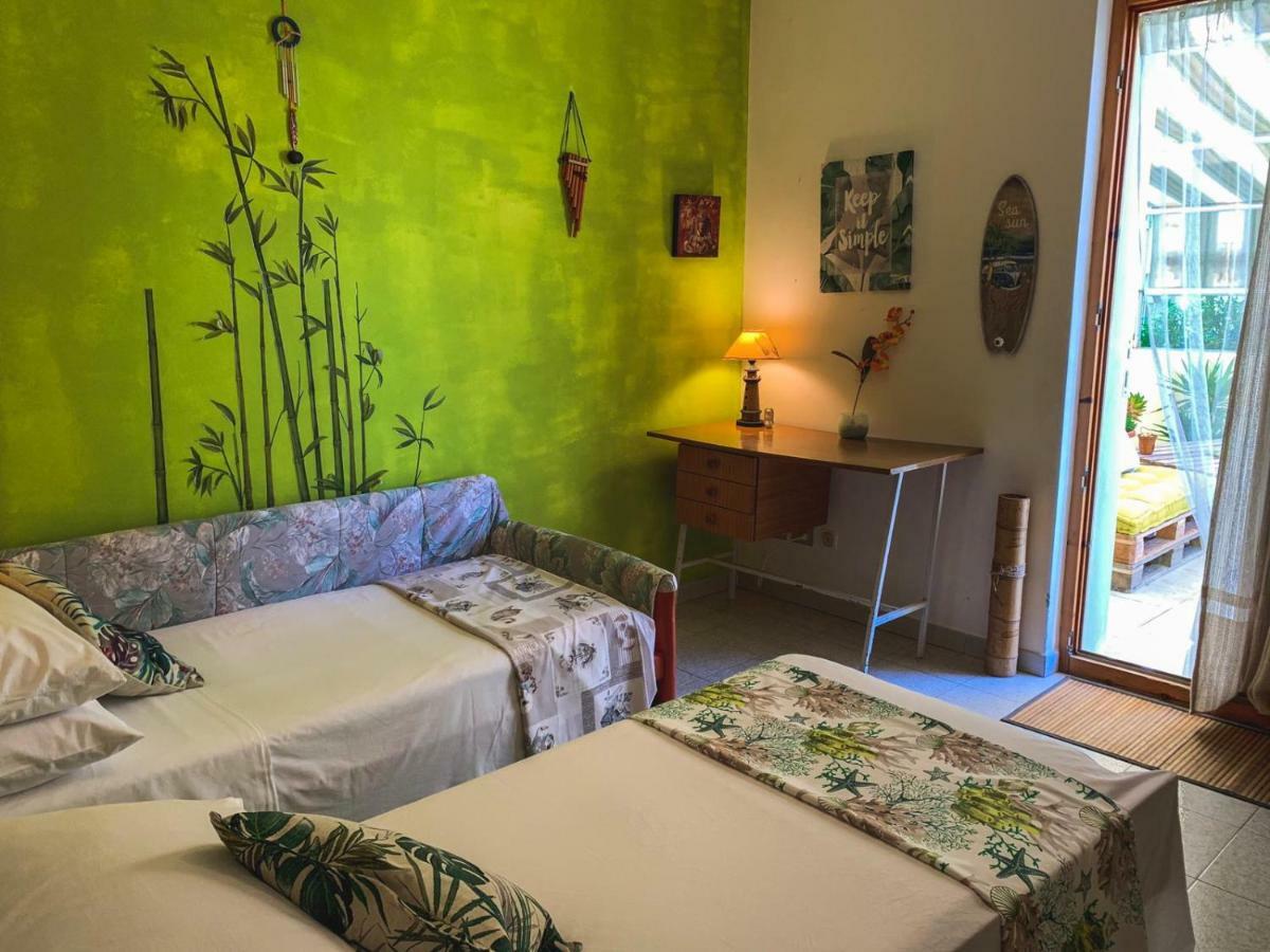 Villa L'Hibiscus Di Lucia à Alghero Extérieur photo