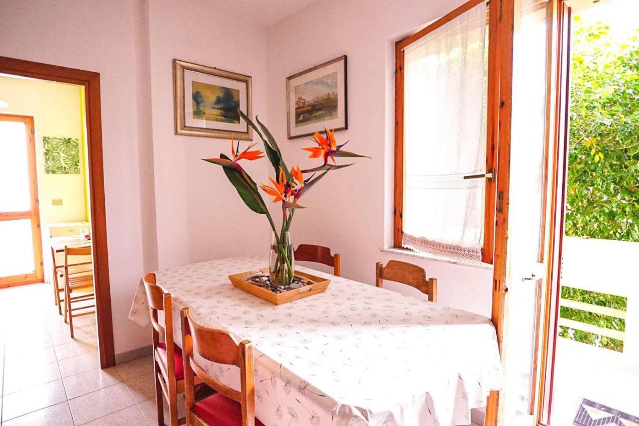 Villa L'Hibiscus Di Lucia à Alghero Extérieur photo